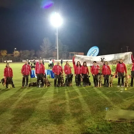 Pace, Luminosita E Comodita A Due Passi Dal Garda Villa *