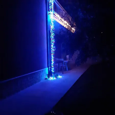 Pace, Luminosita E Comodita A Due Passi Dal Garda Villa Volta Mantovana