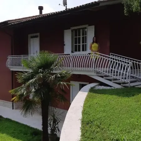 Pace, Luminosita E Comodita A Due Passi Dal Garda Villa Volta Mantovana