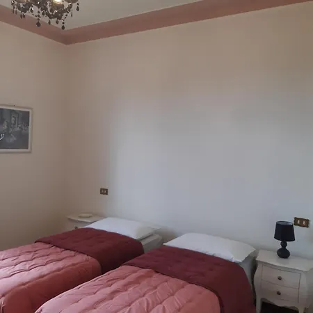 Pace, Luminosita E Comodita A Due Passi Dal Garda Villa