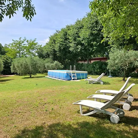 Pace, Luminosita E Comodita A Due Passi Dal Garda Villa