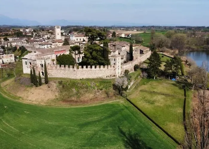 Βίλα Pace, Luminosita E Comodita A Due Passi Dal Garda