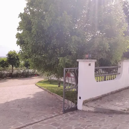 Pace, Luminosita E Comodita A Due Passi Dal Garda *