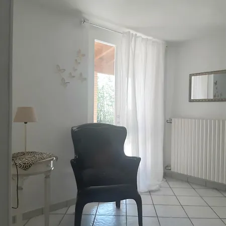 Pace, Luminosita E Comodita A Due Passi Dal Garda Villa